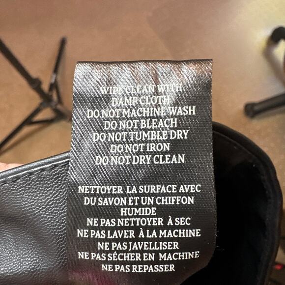 Blank NYC The Bond Skinny Pants Black Vegan Leather Mid-Rise Size 30 - Picture 9 of 9